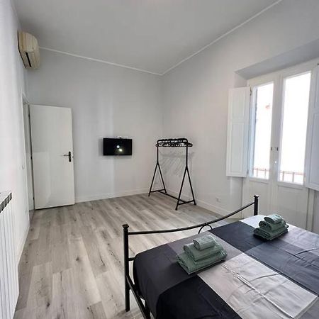 Campo De' Fiori Rooftop Apartment Rom Exteriör bild